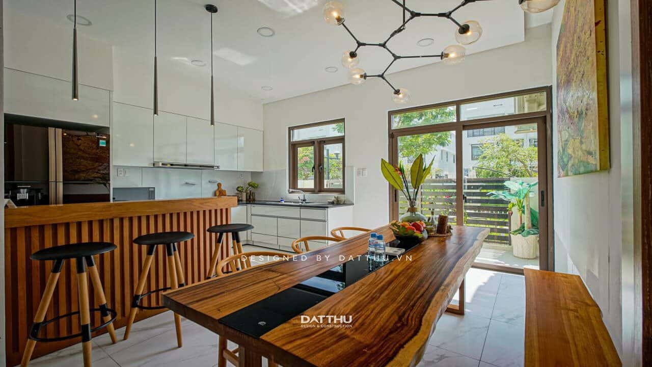 Nội thất nhà phố phong cách nhiệt đới